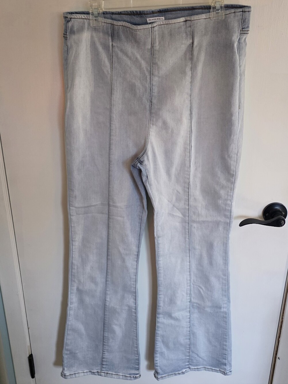 Westbound High Rise Flare Jean